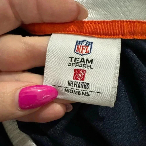 NFL Chicago Bears #6 Jay Cutler Signature Satin Jersey Fitted Woman’s 2012 - Picture 3 of 11